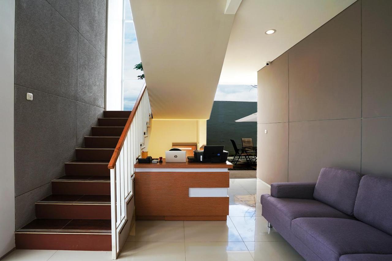 Oyo 367 Ridha Residence Bandung Exterior photo